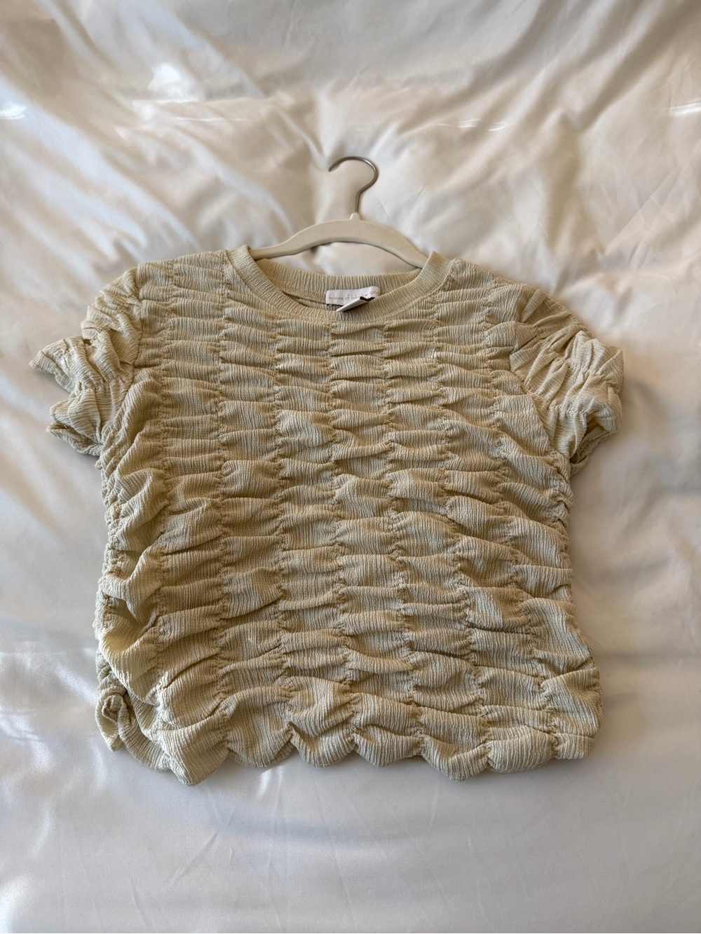 House of Harlow 1960 Short Sleeve Textured Tee in Light Beige/Cream